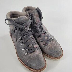 Bionica Dezi Lace up Ankle Boots 9 M